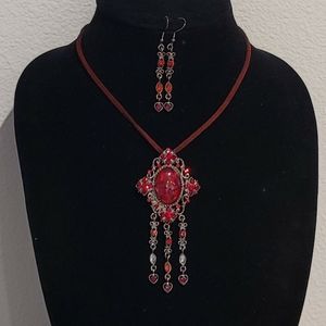 Burgundy leather strap silver tone necklace choker